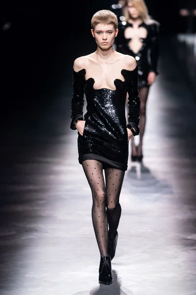 Look 42